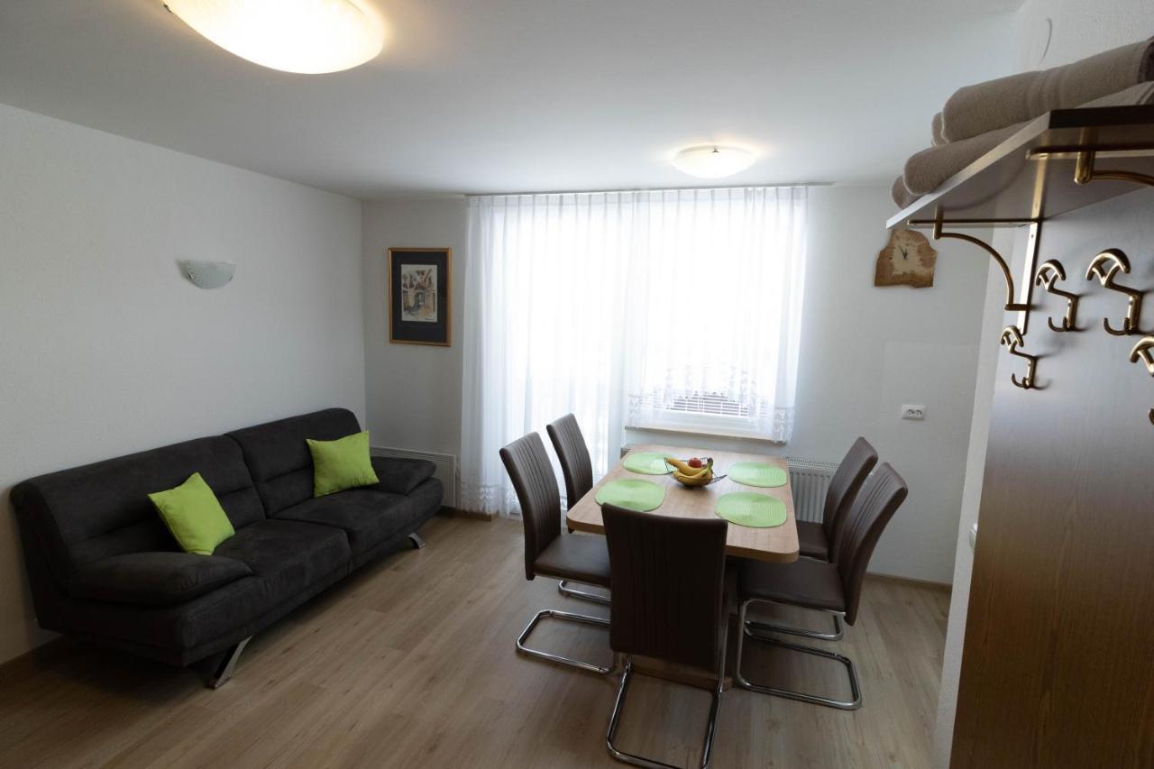 Apartments & Rooms Malej ボーヒニ エクステリア 写真