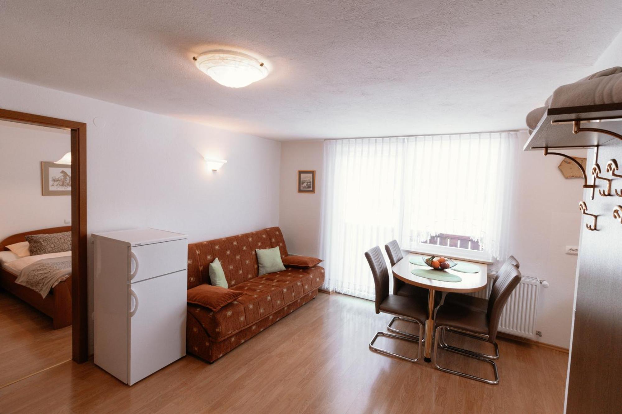 Apartments & Rooms Malej ボーヒニ 部屋 写真
