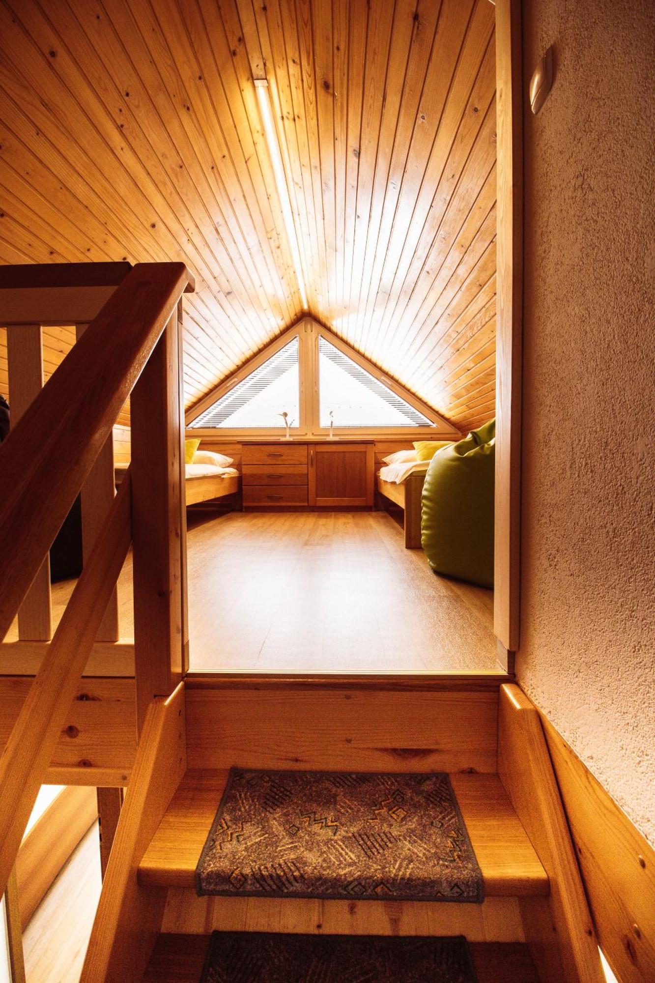 Apartments & Rooms Malej ボーヒニ 部屋 写真